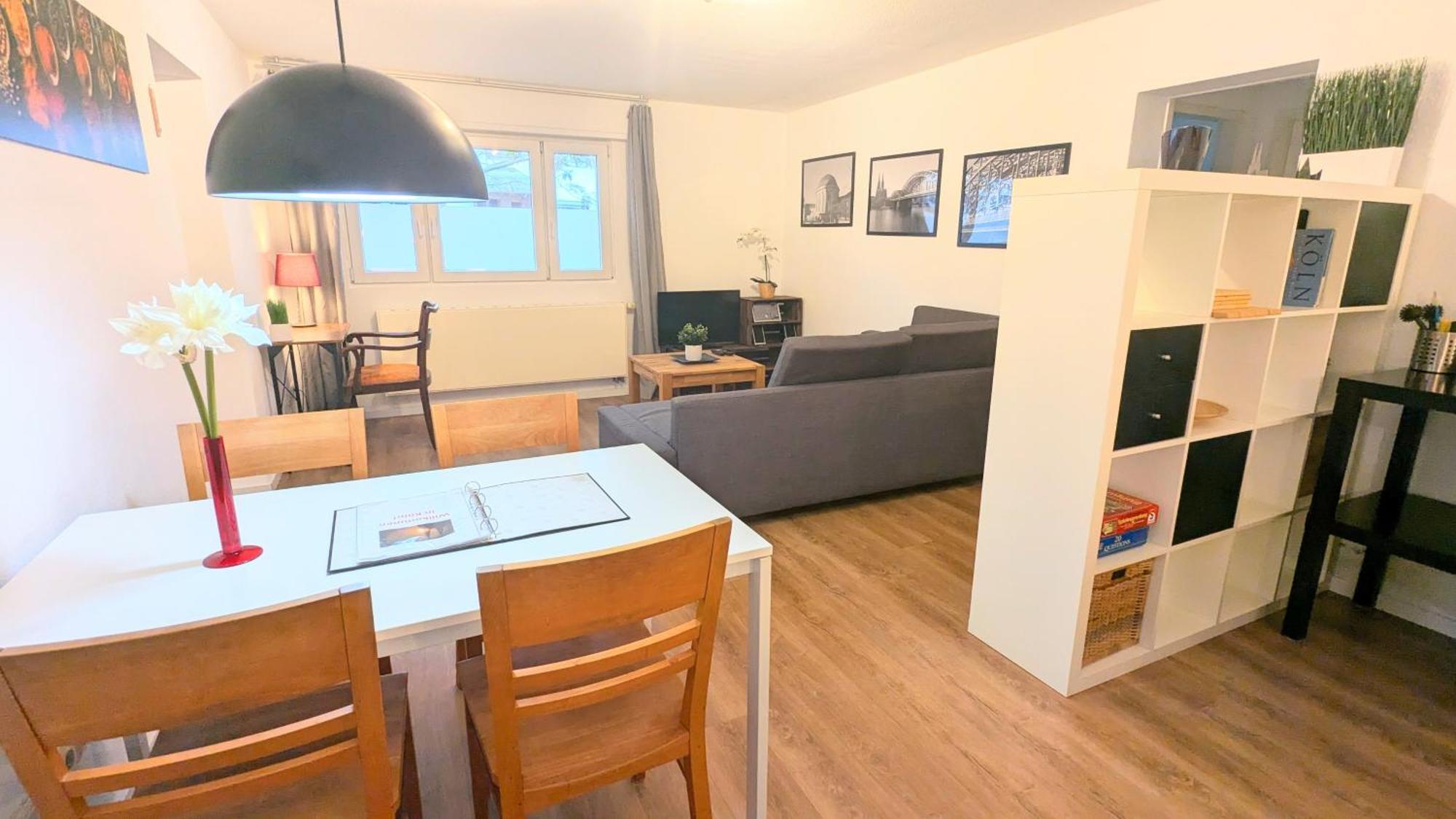 Gaestewohnung Koeln-Longerich エクステリア 写真